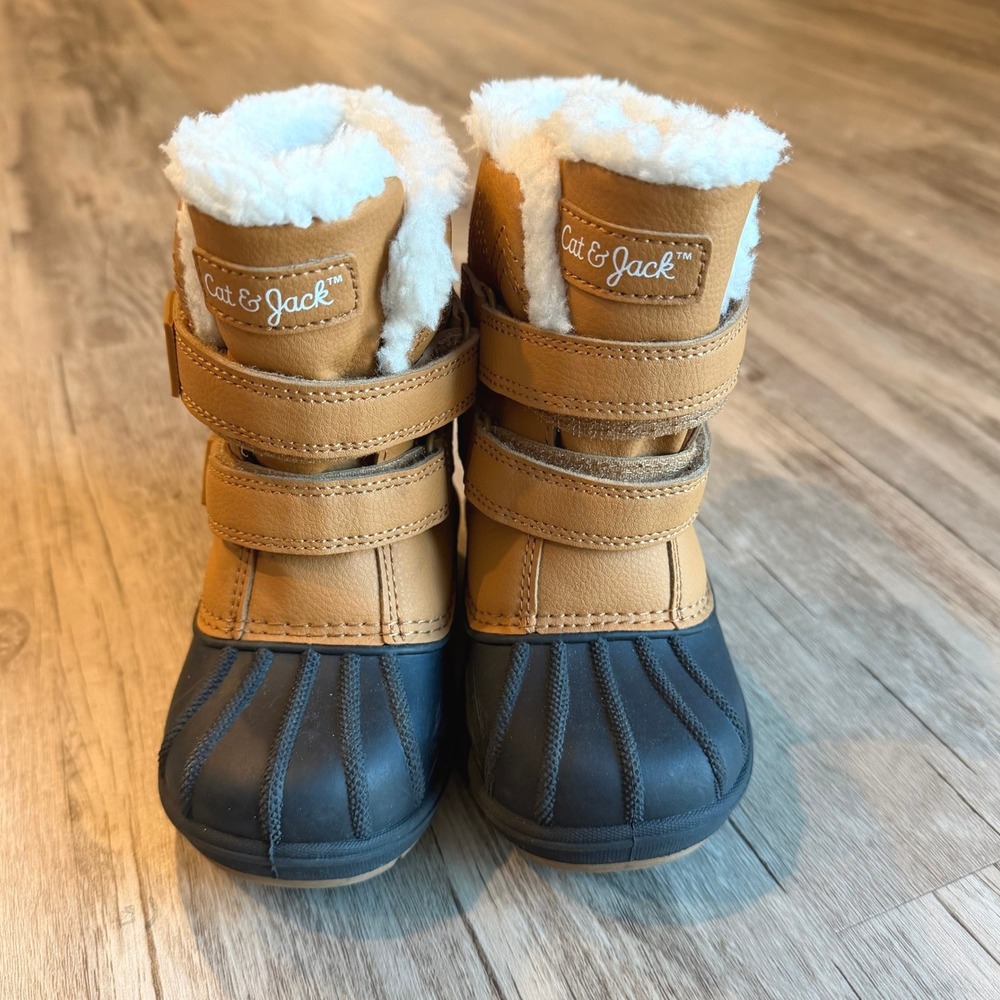Cat & Jack Toddler Kids Tan Black Faux Fur Lined Winter Duck Boots Size 8 - Picture 5 of 9